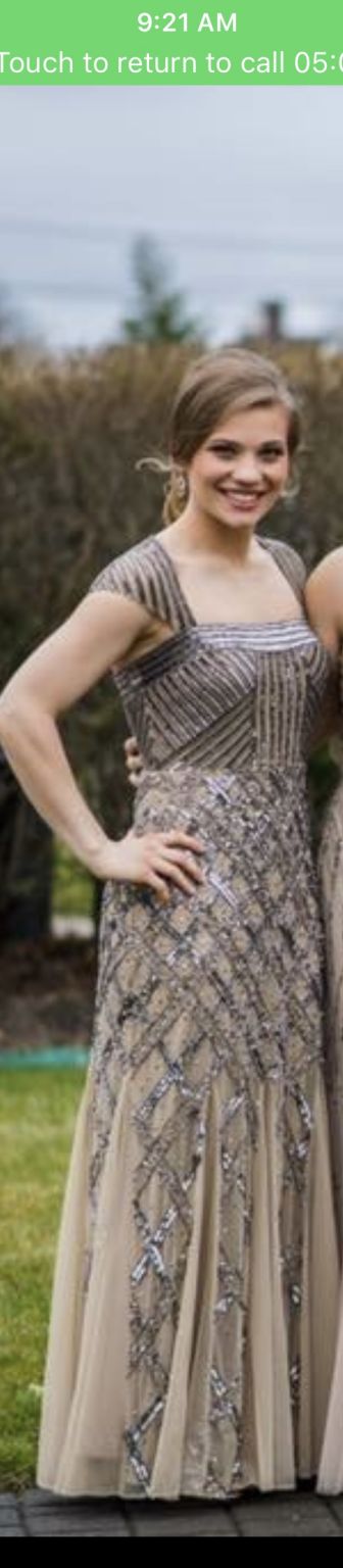 Adrianna Papell Adrianna Papell Art Deco Cap Sleeve Beaded Gown