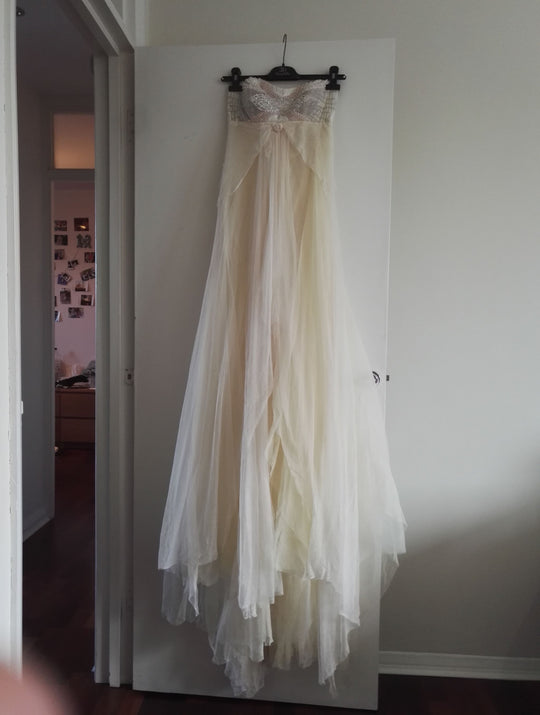 Aimee Lauren Couture