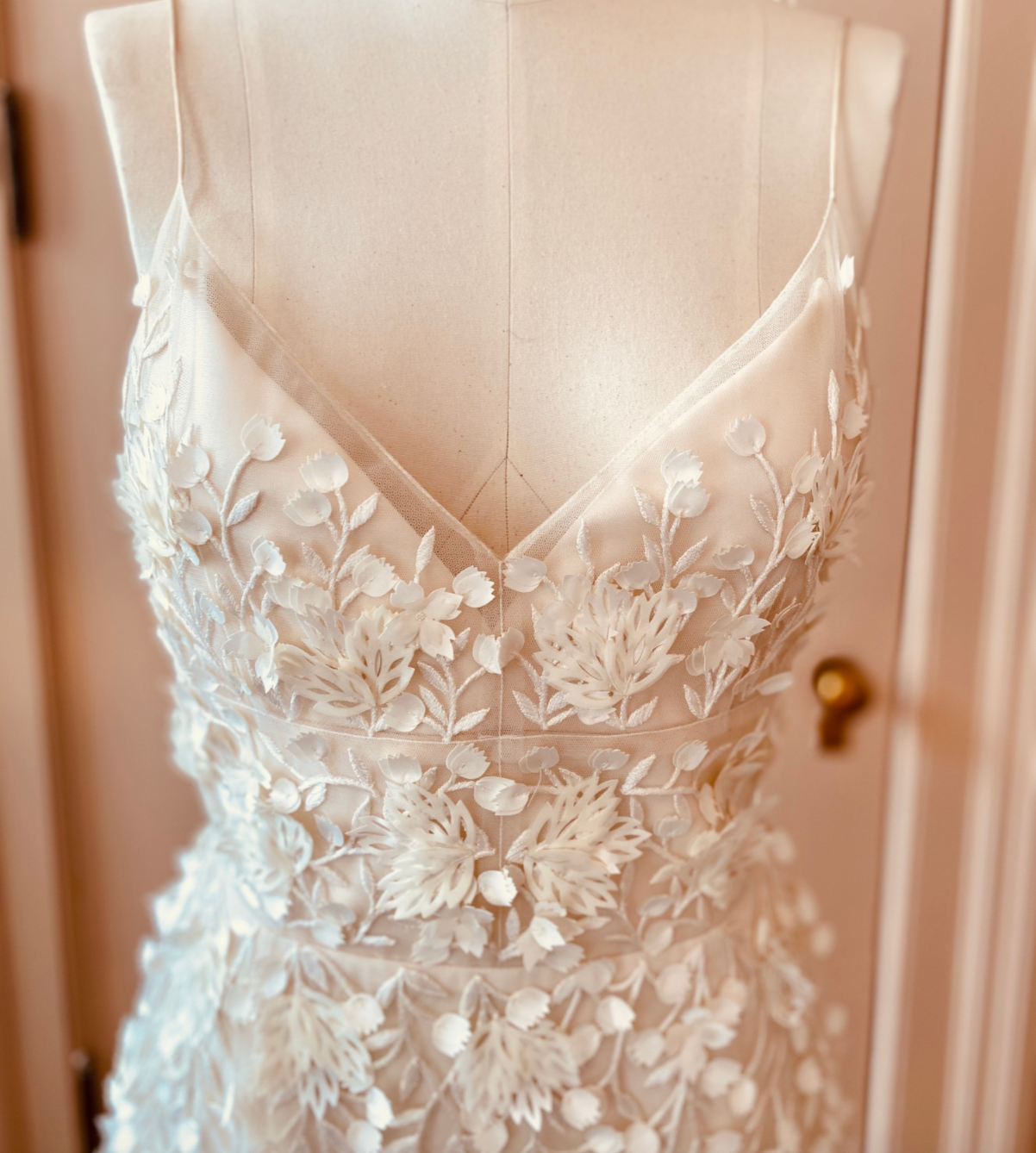 Alexandra grecco lana gown price discount