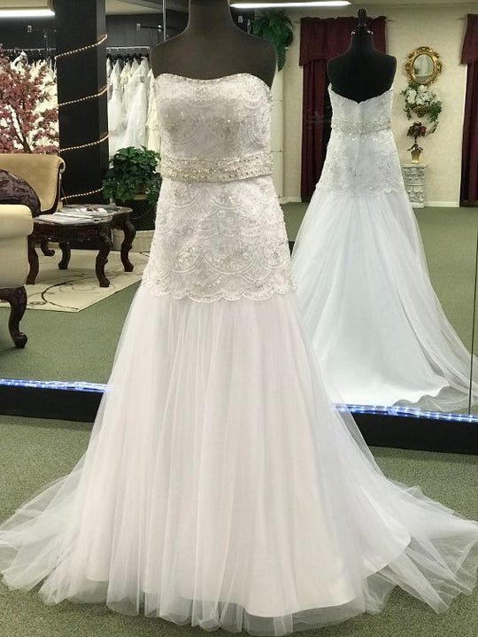 Alfred Angelo 2167  Signature Bridal Collection