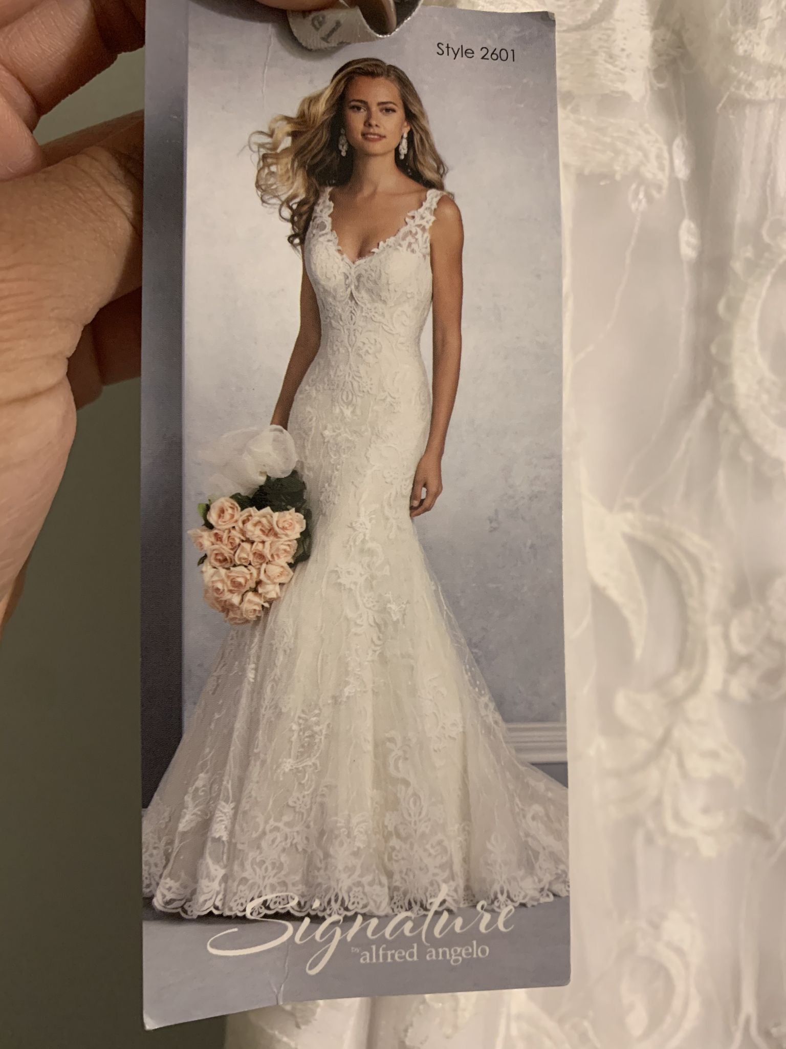 Alfred angelo outlet wedding dresses 2018