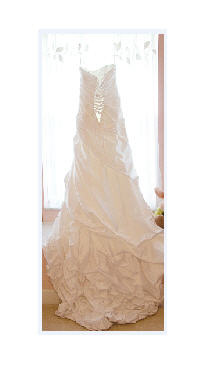 Alfred Sung 6834 - Diamond