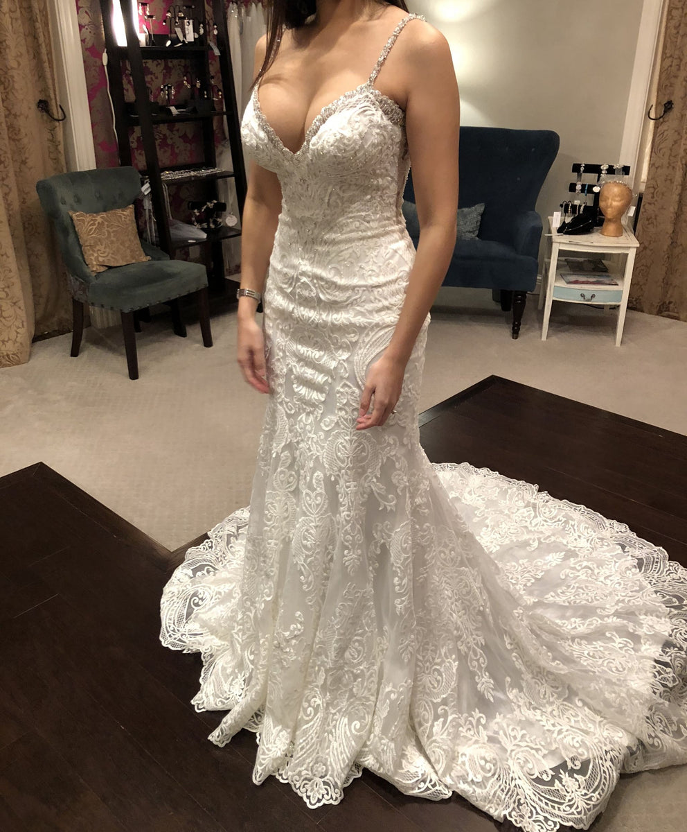 Allure Bridals 9452 Nearly Newlywed
