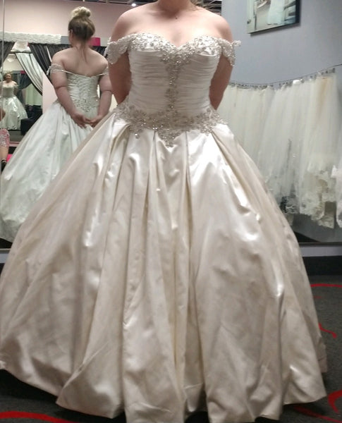 Pnina tornai satin outlet ball gown