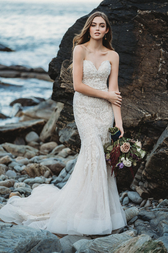 Allure Bridals 9601 LINED