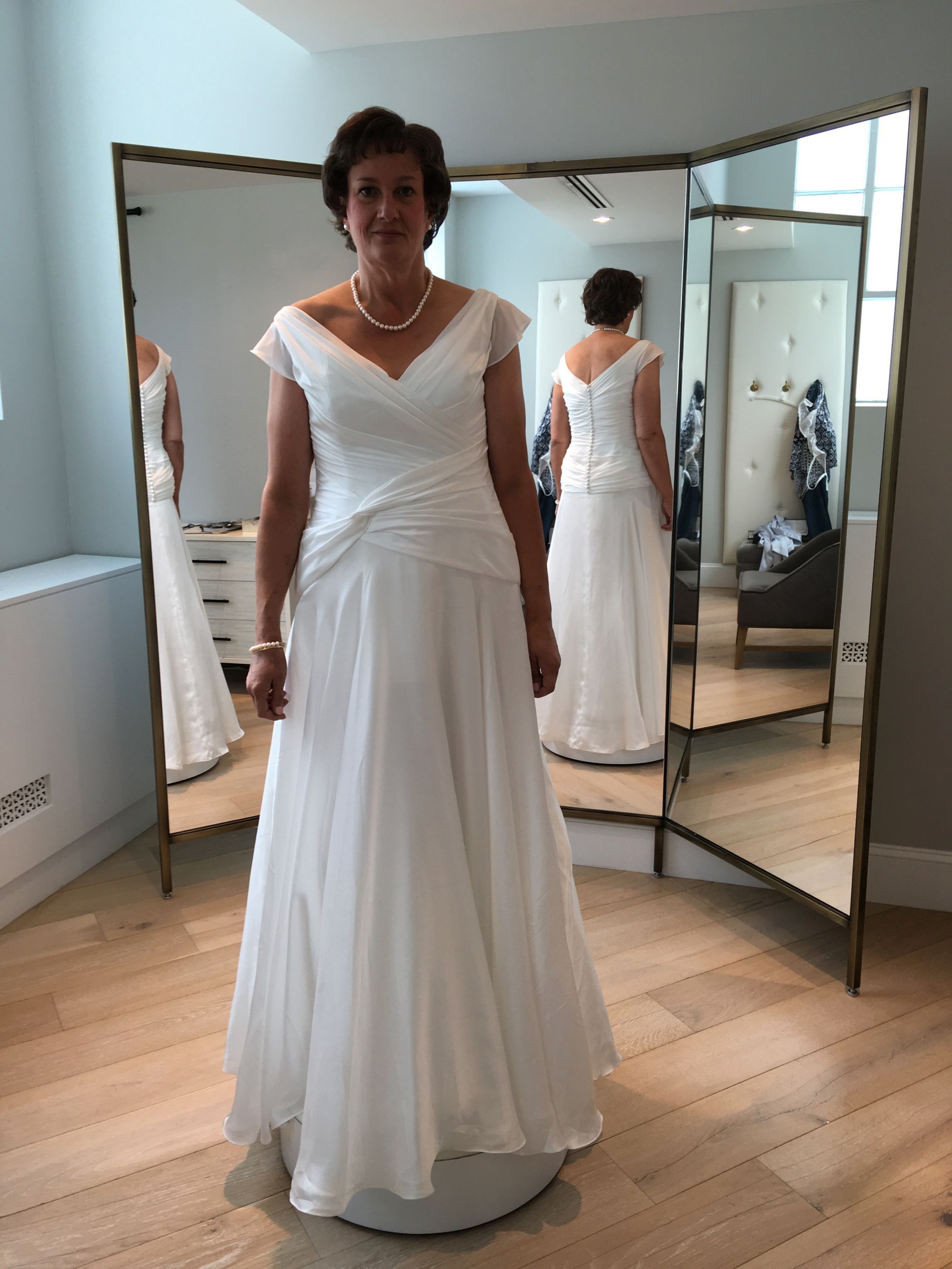 Augusta Jones Victoria – Nearly Newlywed