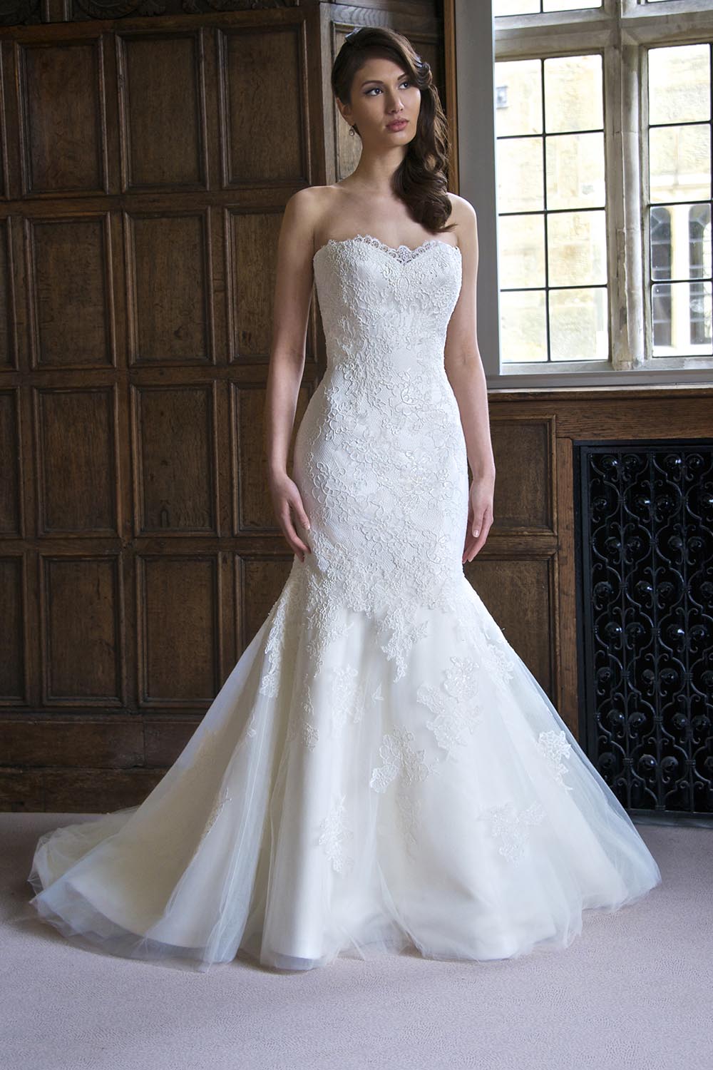 Augusta Jones Maria – Nearly Newlywed - Main Image