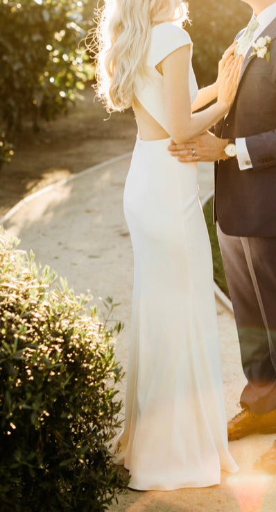 Badgley Mischka Badgley Mischka Sawyer Gown – Nearly Newlywed