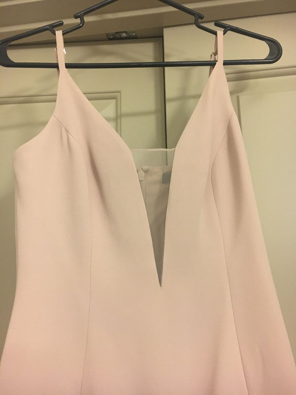 BCBG MAXAZRIA Avaline – Nearly Newlywed