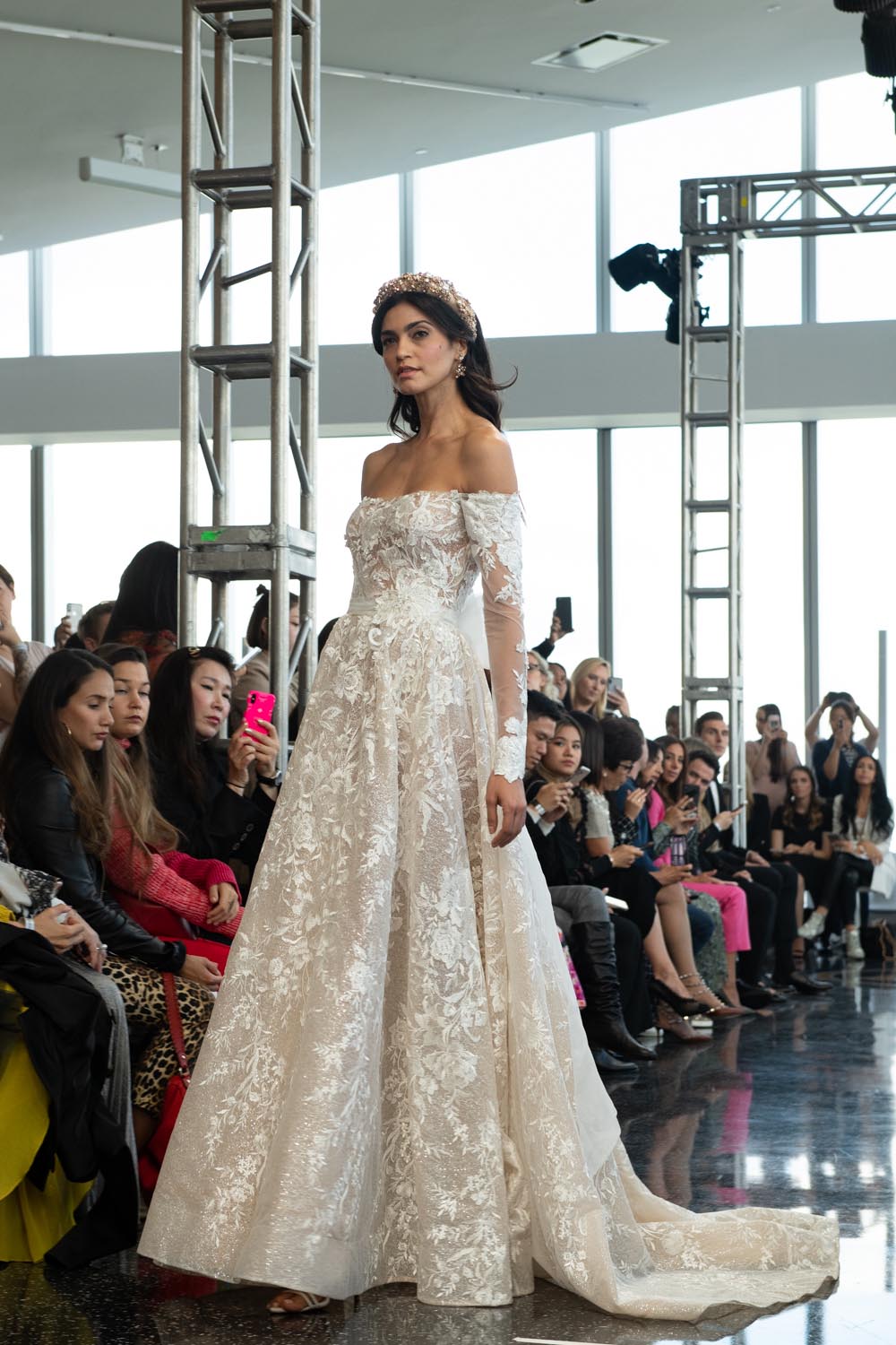 Berta Couture Napoli Collection (20-115)