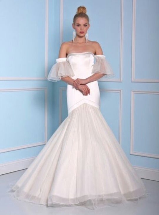 Christian Siriano B-17 17001