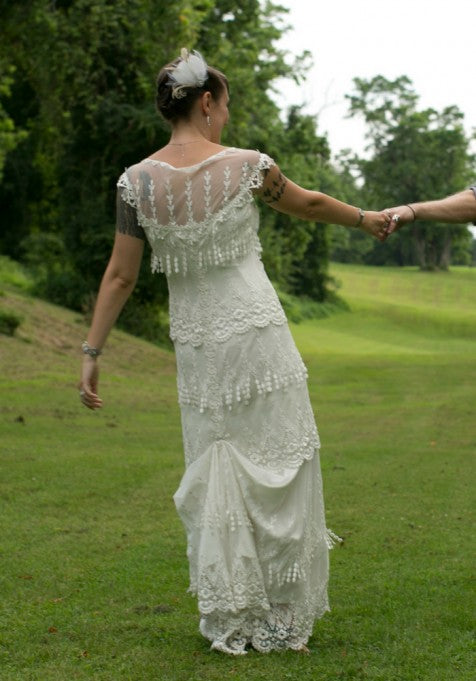 Claire Pettibone Kristene – Nearly Newlywed