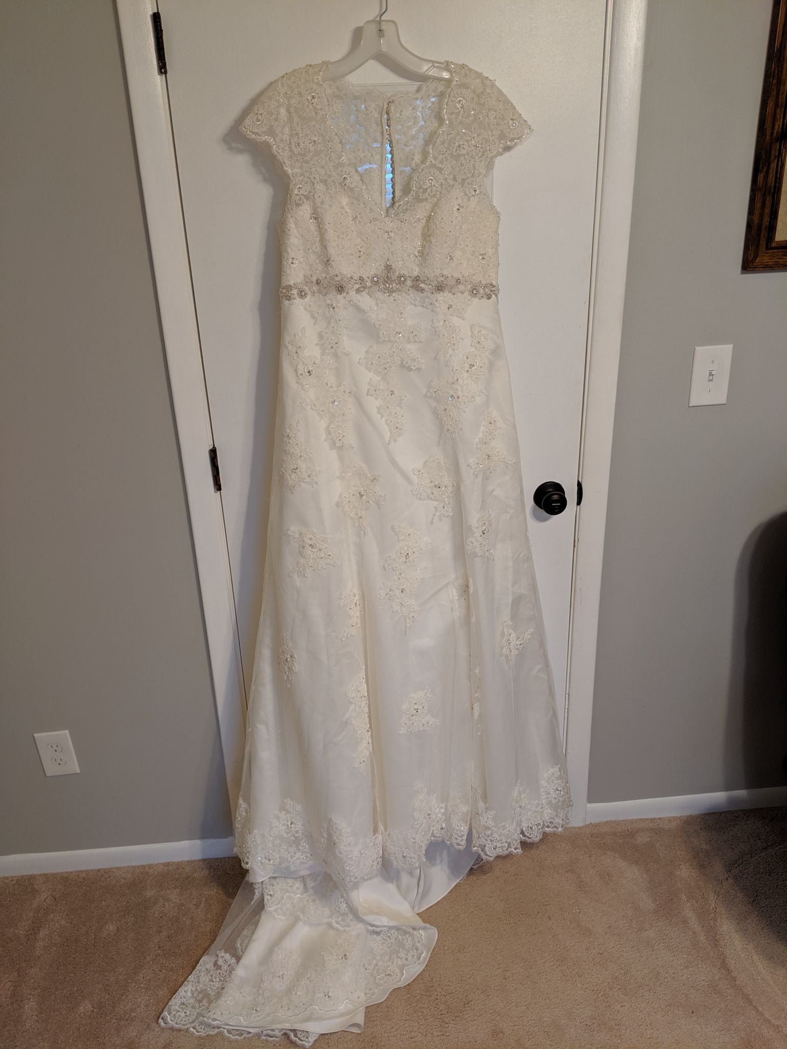 David s Bridal T3299 Ivory Nearly Newlywed