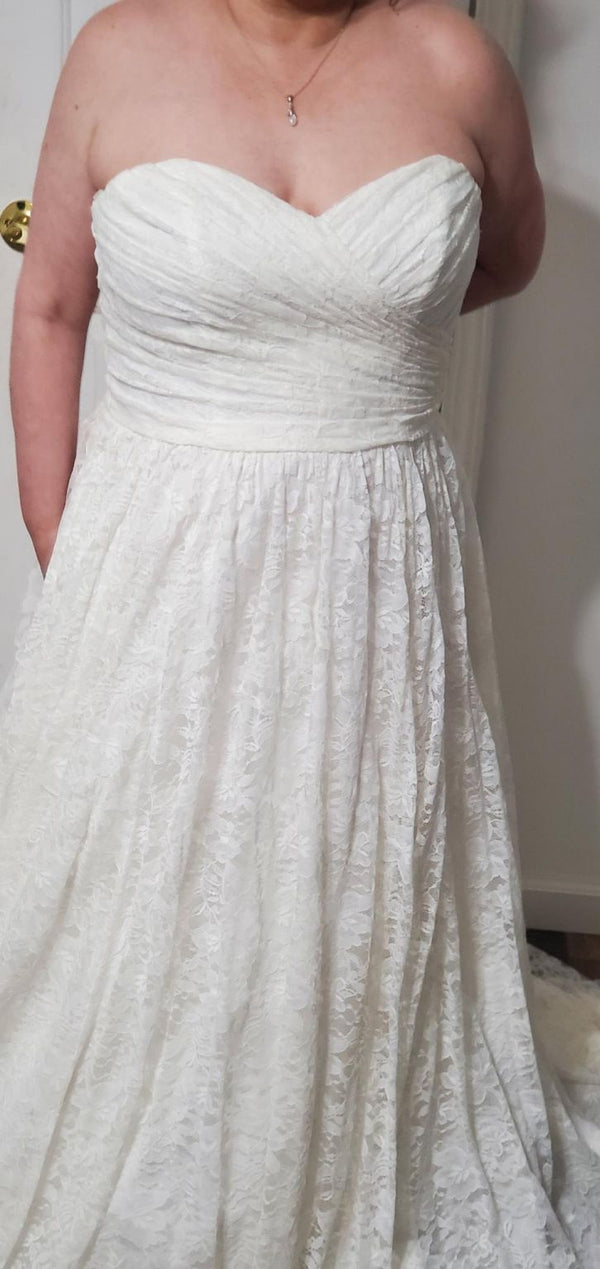 David's Bridal 9WG3829 IVORY – Nearly Newlywed