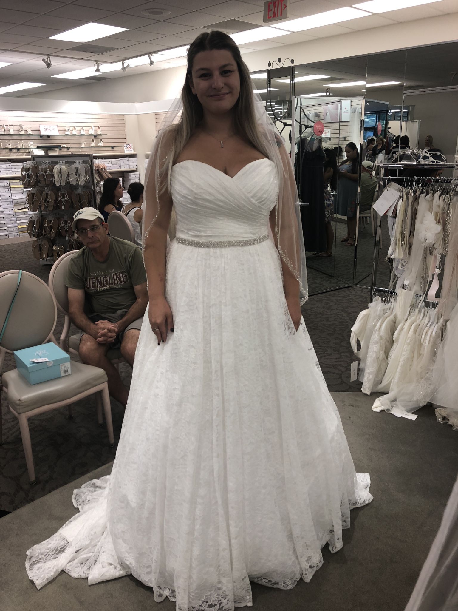 David's Bridal Lace Sweetheart Ball Gown/9WG3829 – Nearly Newlywed