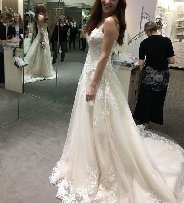 David's Bridal V3836 – Nearly Newlywed