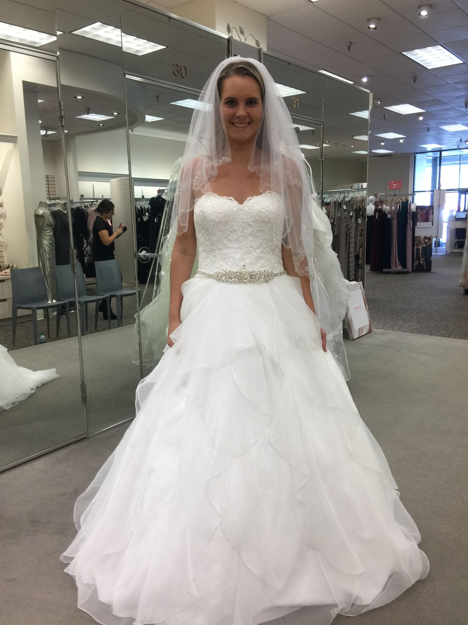 David's Bridal WG3830 SOFTWHI – Nearly Newlywed