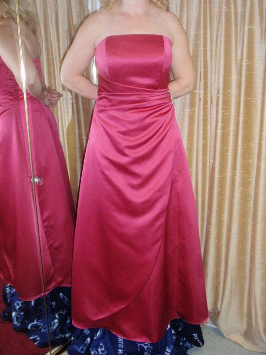 David's Bridal Bridesmaid Style 8567