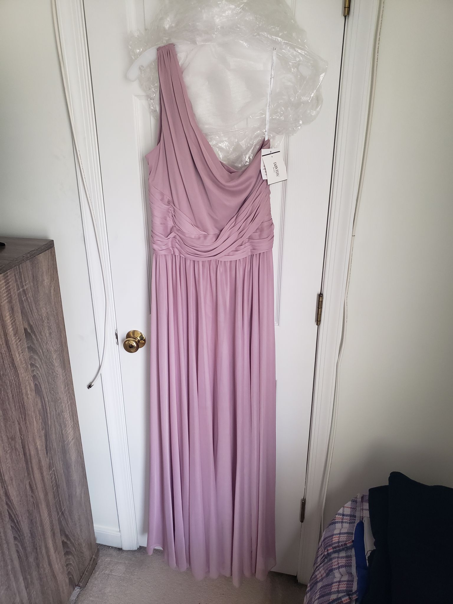 F19932 davids bridal store