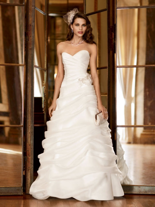 Galina high quality Sweetheart Wedding Dress