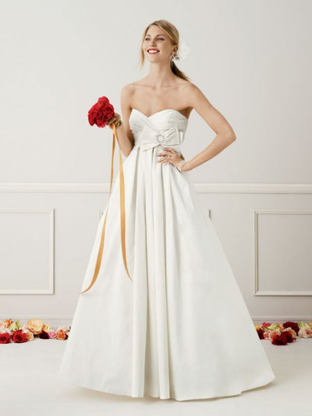 David s Bridal Galina Wedding Dress