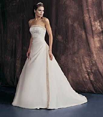 Demetrios Sposabella 4195 – Nearly Newlywed