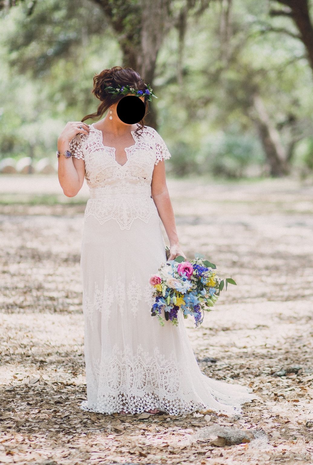 Dreamers Lovers Azalea Lace Gown – Nearly Newlywed