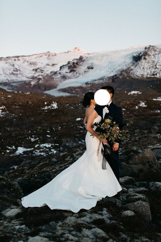 Elizabeth Dye Spellbound