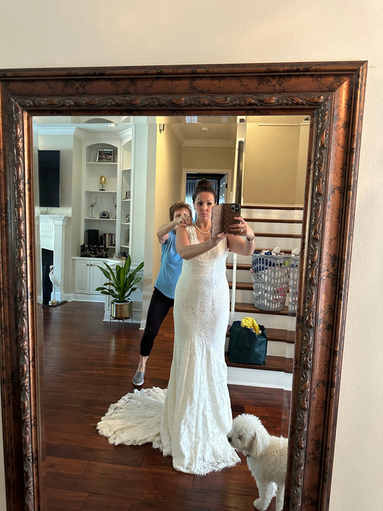 Elizabeth Dye HELENA