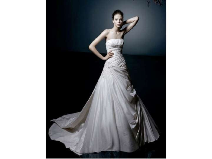 Enzoani Candace – Nearly Newlywed