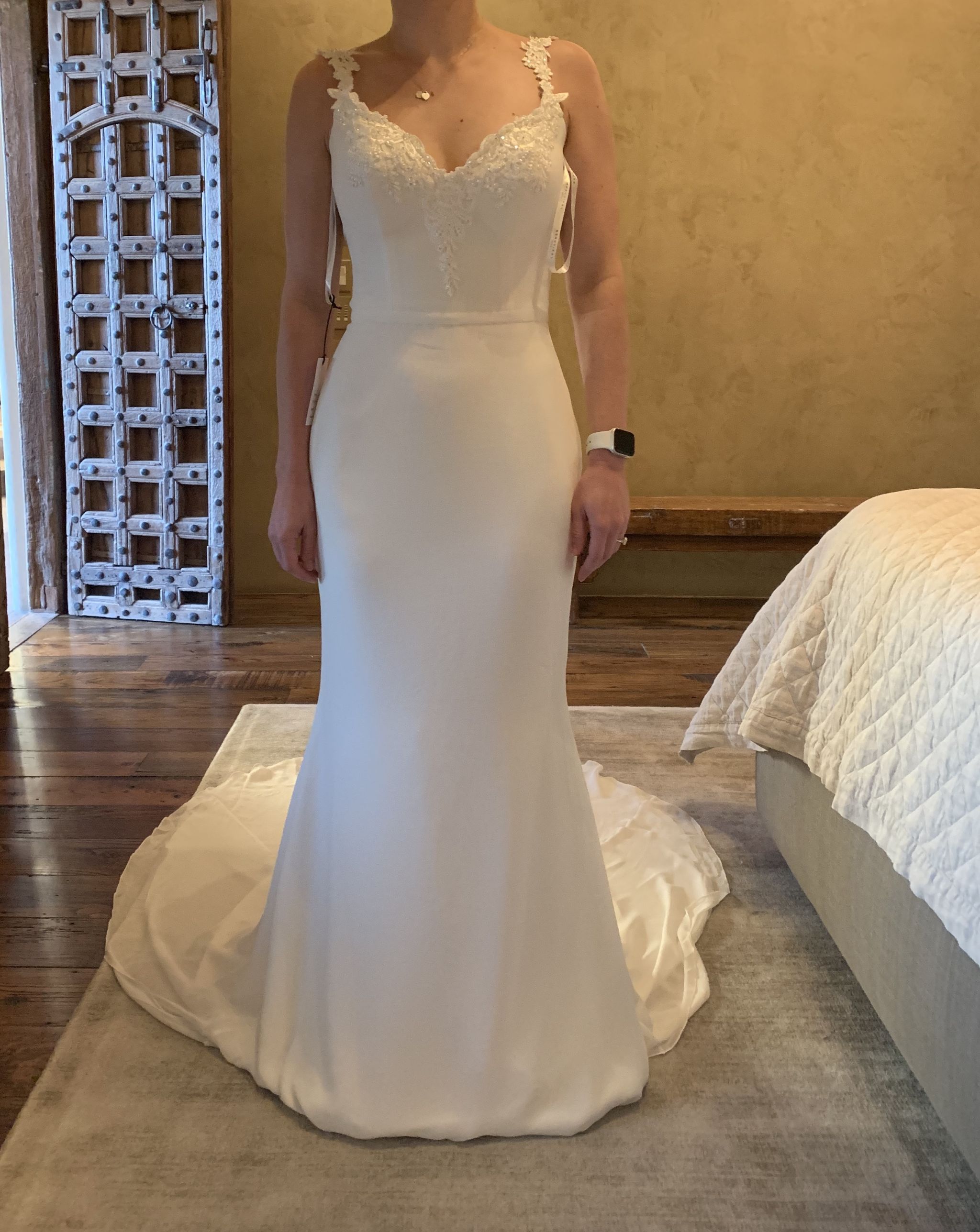 Enzoani BT 19-17 – Nearly Newlywed