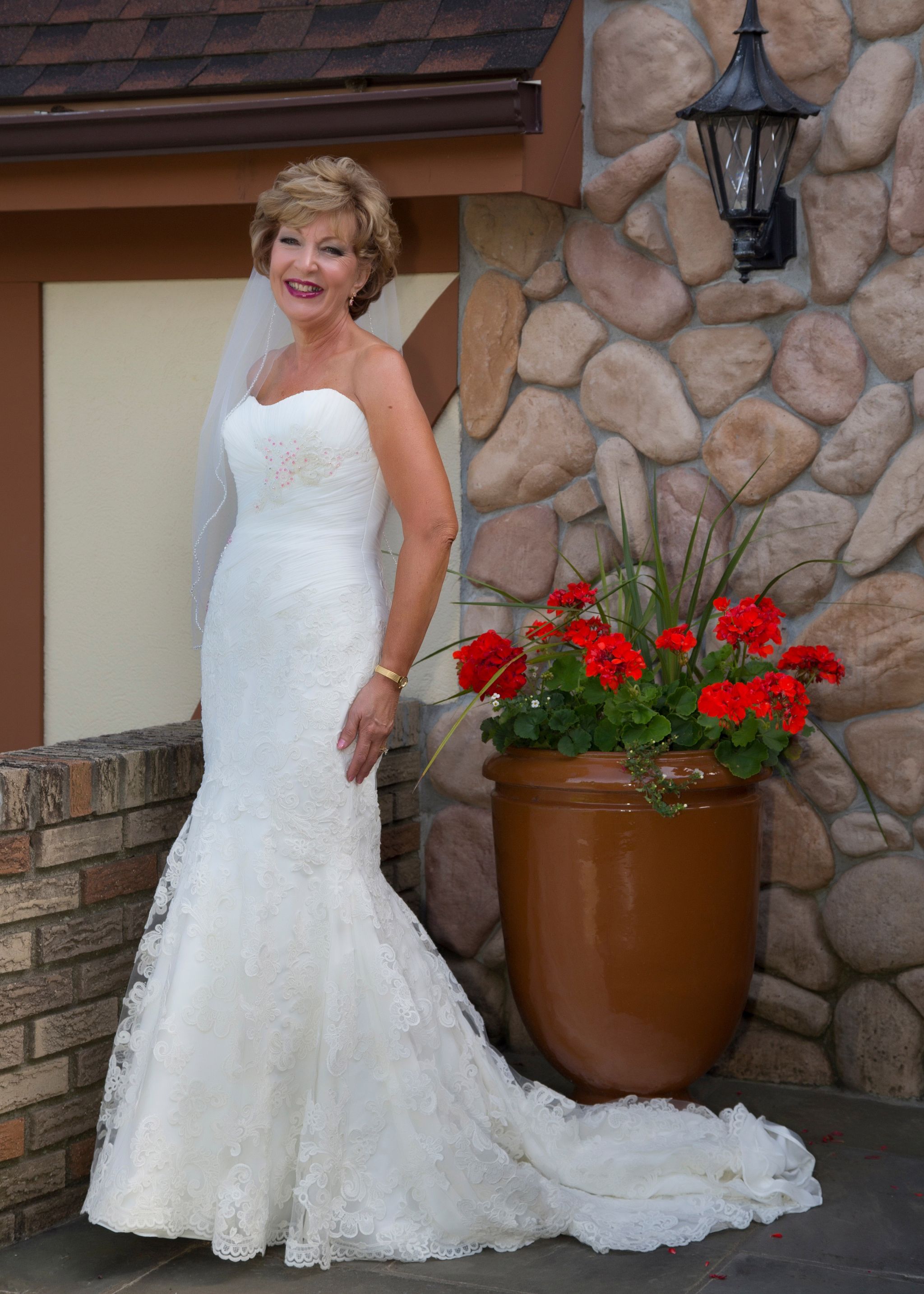 Enzoani Casablanca / Blue by Enzoani size 6 – Nearly Newlywed