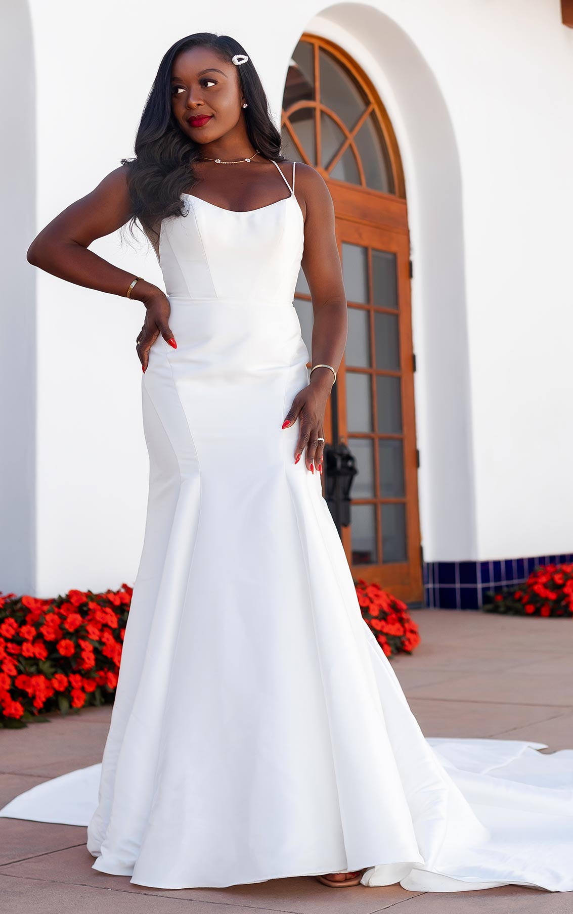 1999 wedding dresses Essense of Australia D3404
