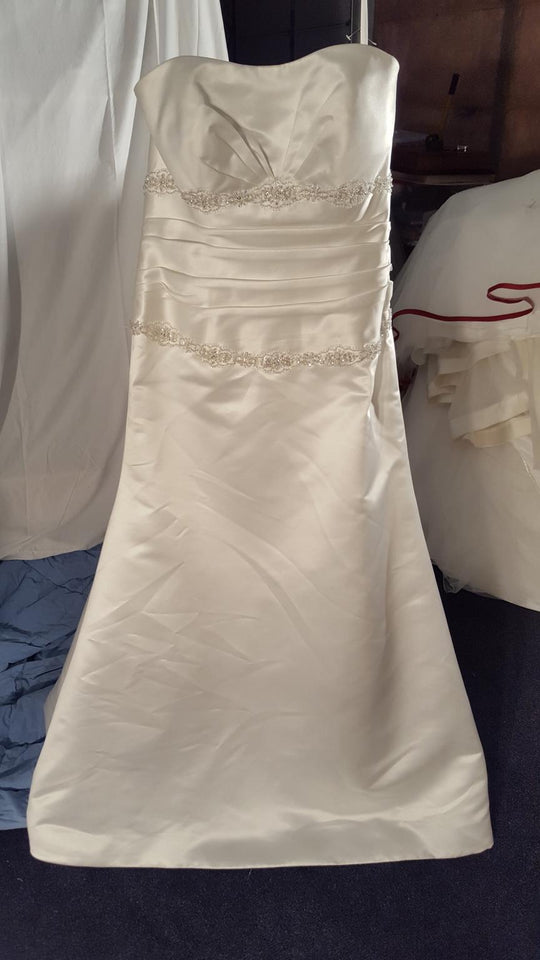 Exclusive Bridals 2206