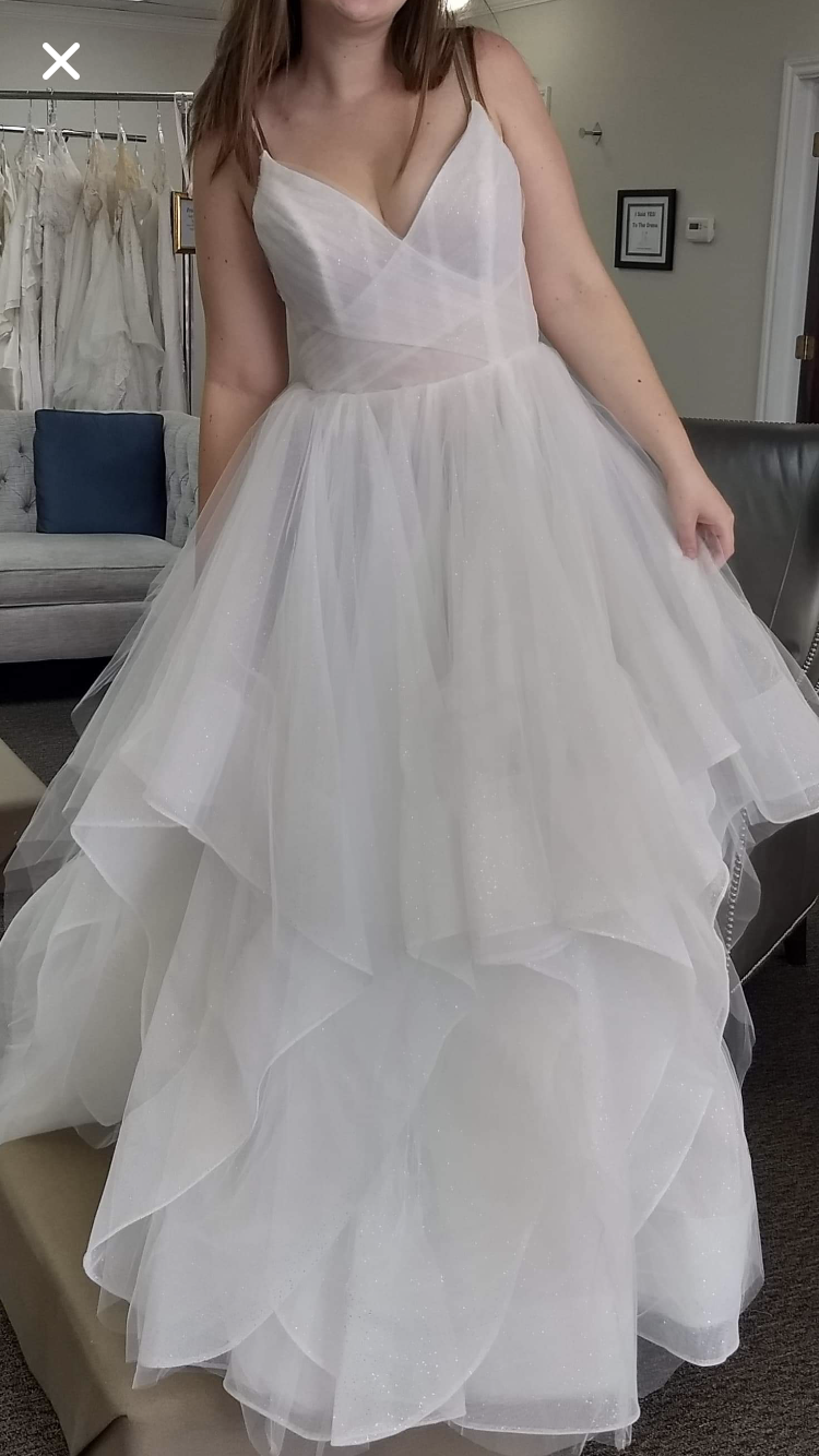 Hayley sales paige chandon