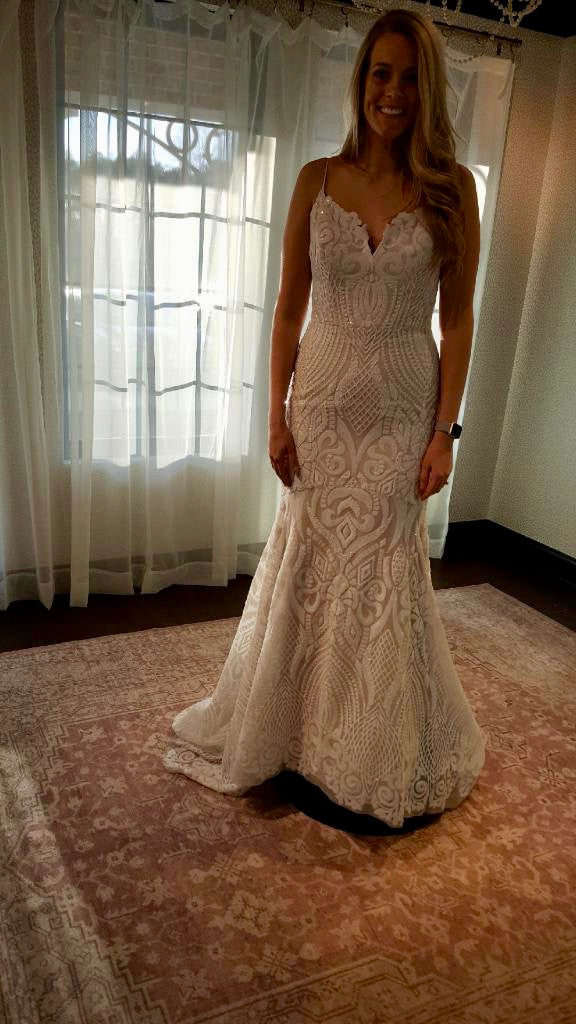 hayley paige mermaid dress fitted lace wedding dress Hayley Paige Ronnie 6801