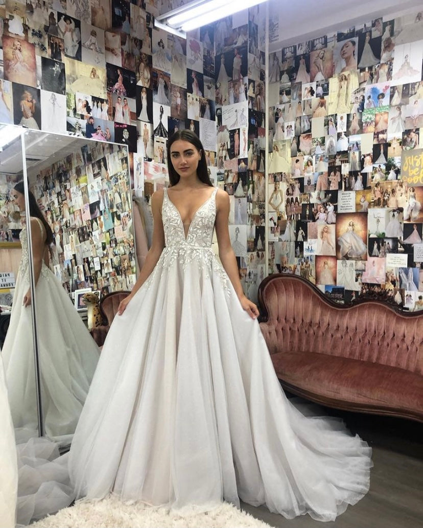 Hayley Paige Lauren Gown Nearly Newlywed