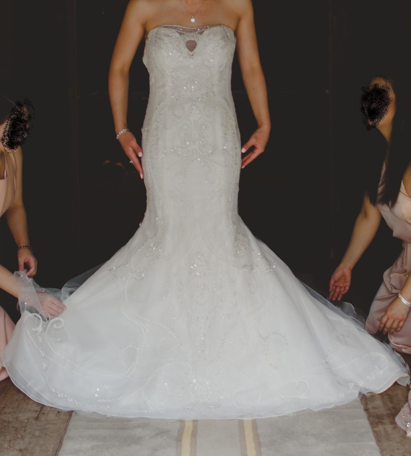 Ines Di Santo Damaris – Nearly Newlywed 