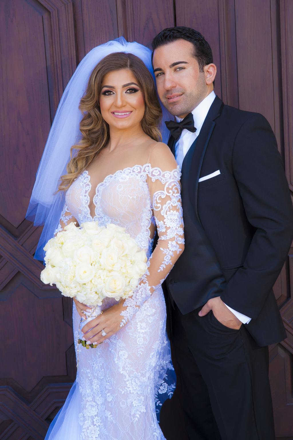 Julie Vino Amber – Nearly Newlywed