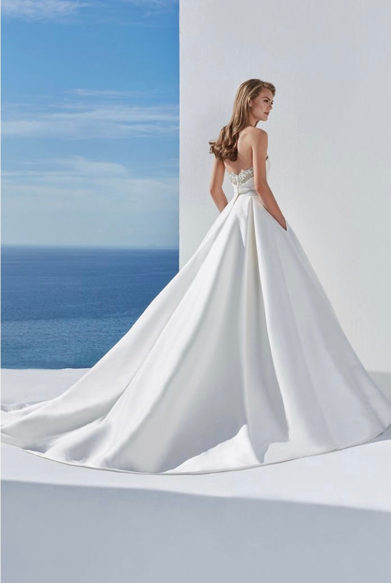 Justin Alexander Sweetheart Neckline Mikado Ballgown 88110