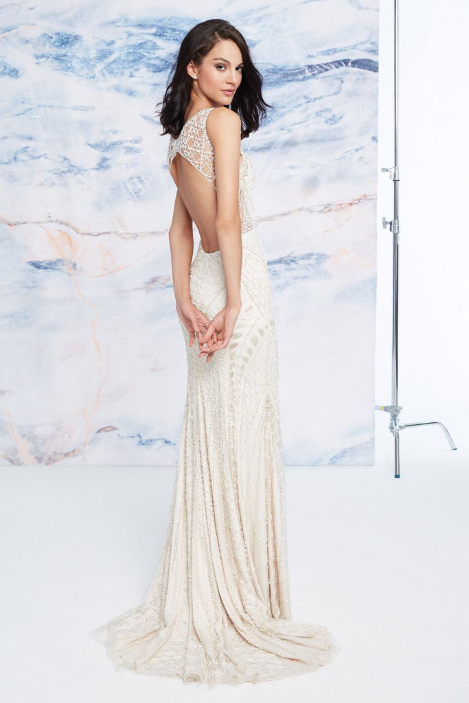 justin-alexander-odessa-99064-nearly-newlywed