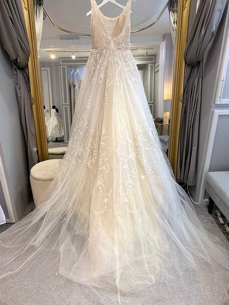 Lazaro 3804 PreOwnedWeddingDresses