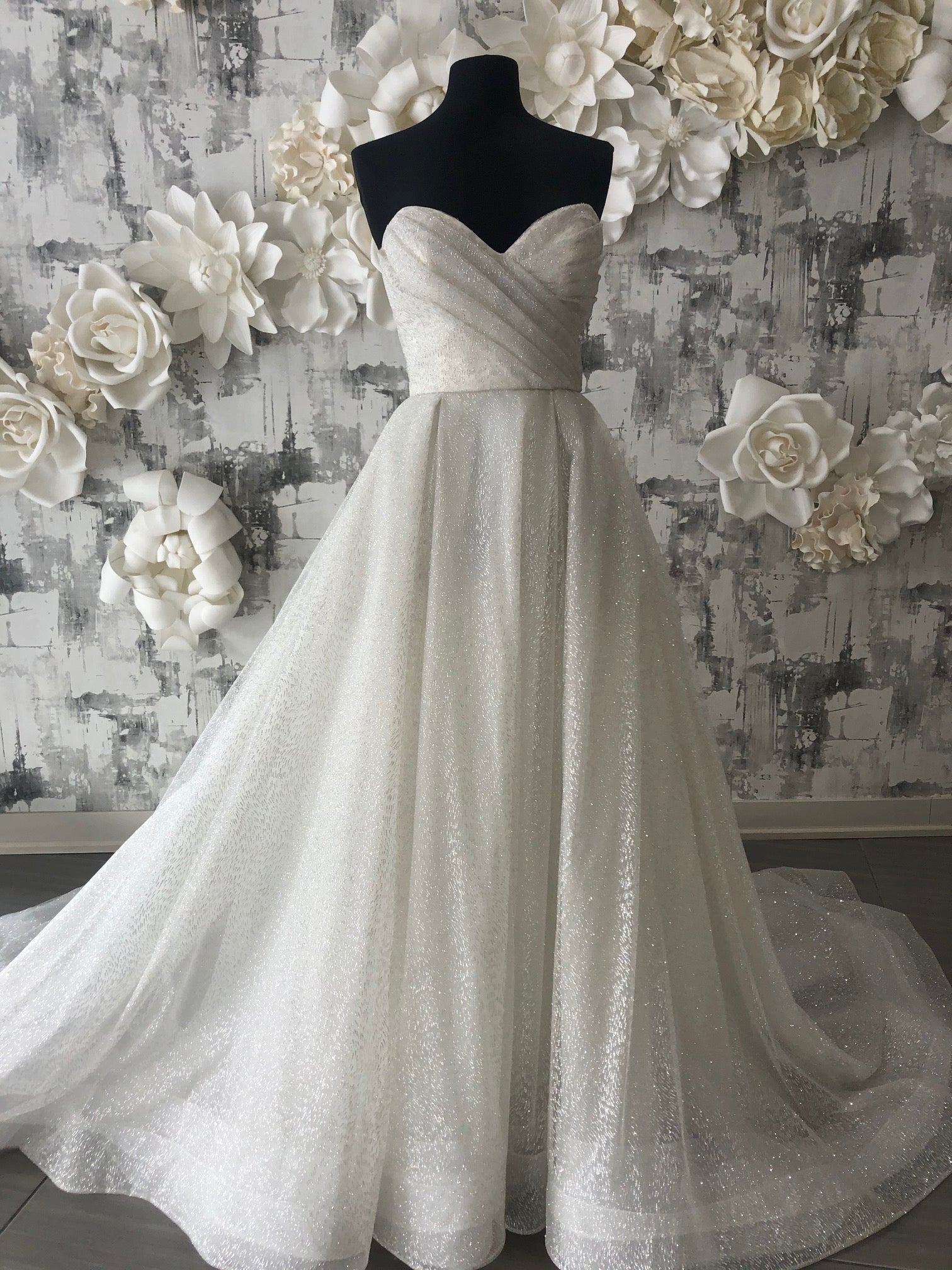 Lazaro 3810 PreOwnedWeddingDresses