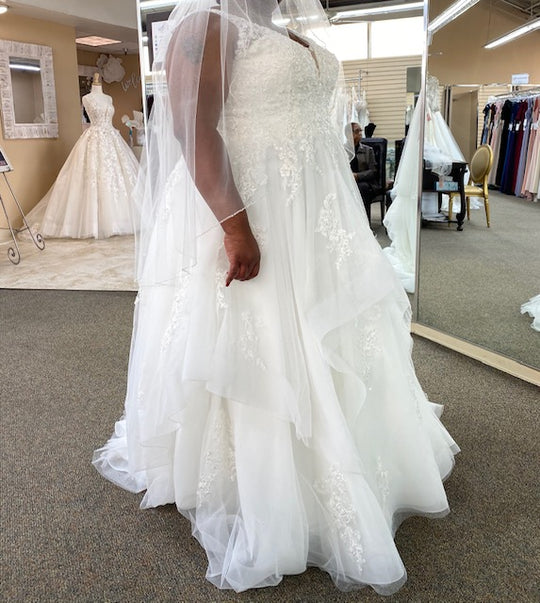 Madeline Gardner Sharona 3284