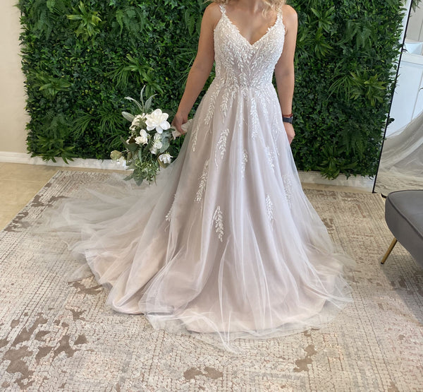 Madi Lane Blaise PreOwnedWeddingDresses