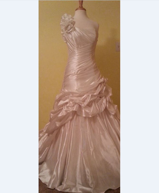 Maggie Sottero J1375 Daphne