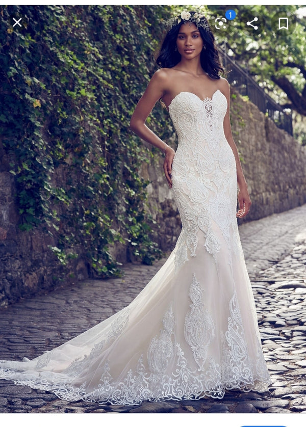 Maggie Sottero Autumn – Nearly Newlywed