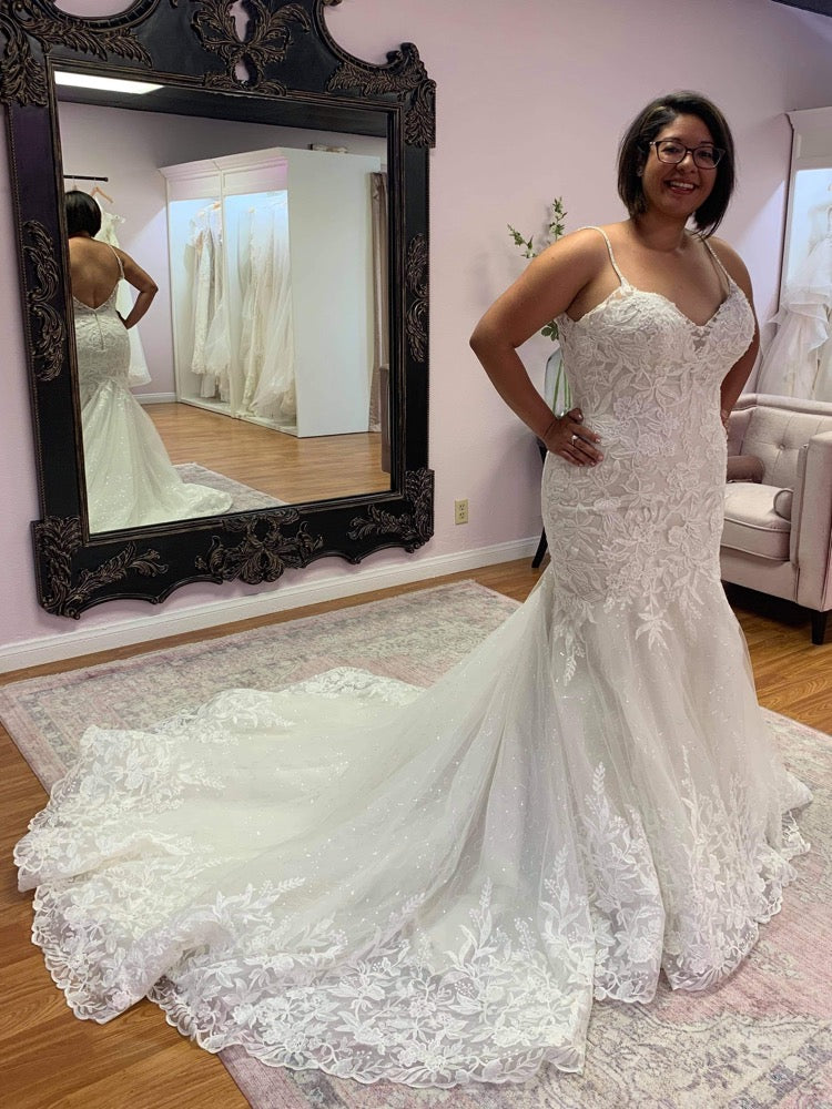 Maggie deals sottero sapphire