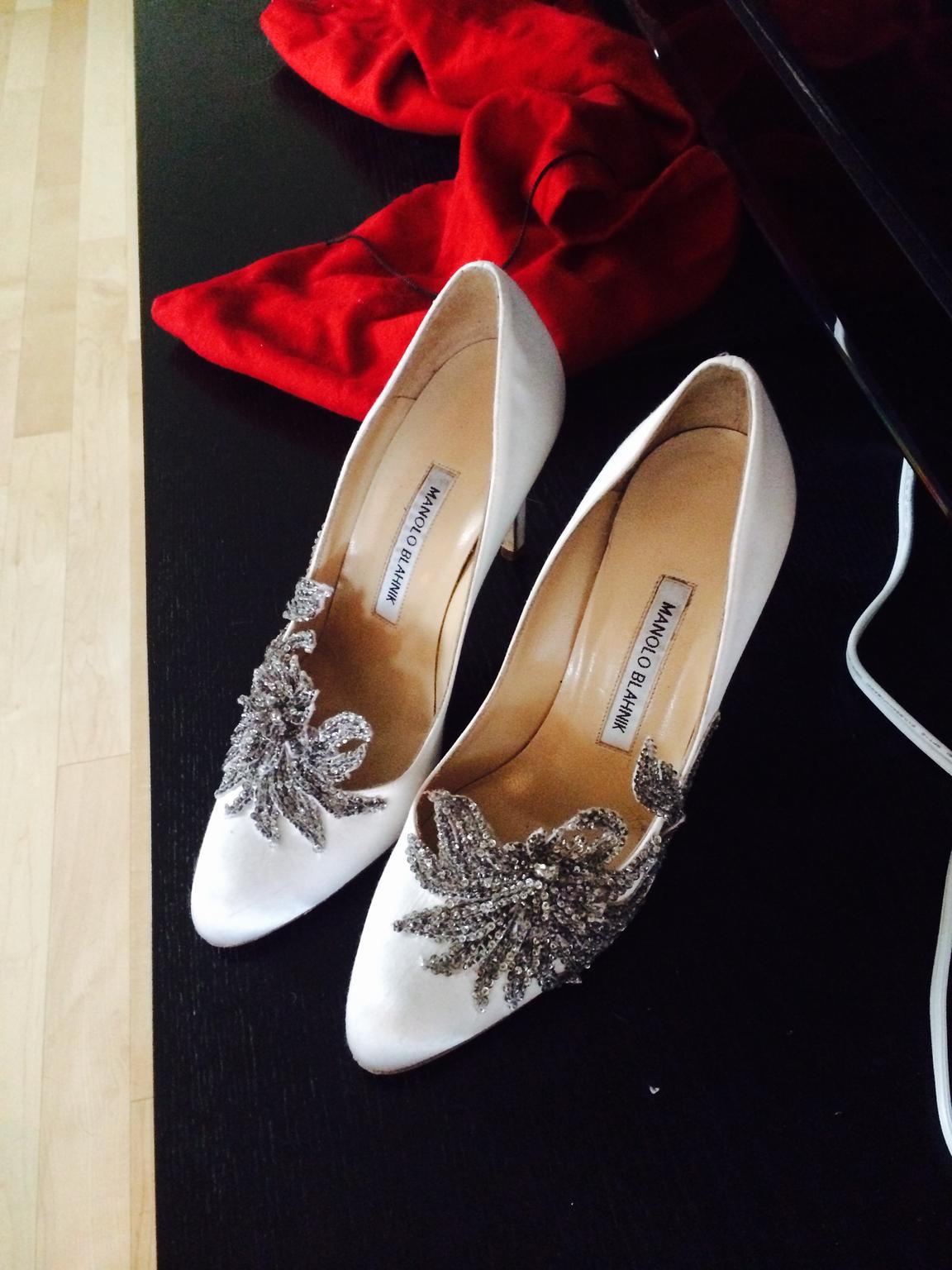 Manolo Blahnik – Nearly Newlywed