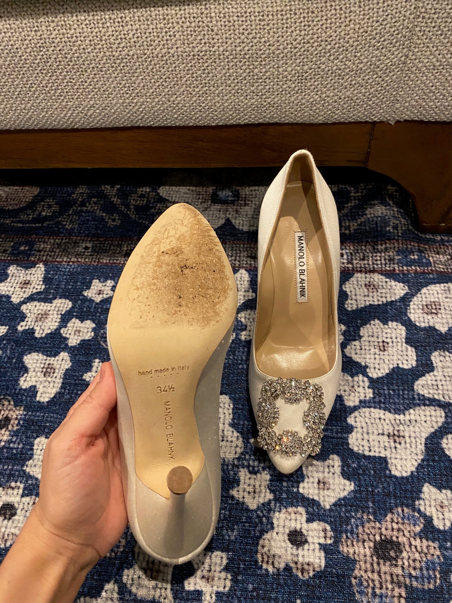 Manolo Blahnik Hangisi 105mm Satin Heel in Cream – Nearly Newlywed